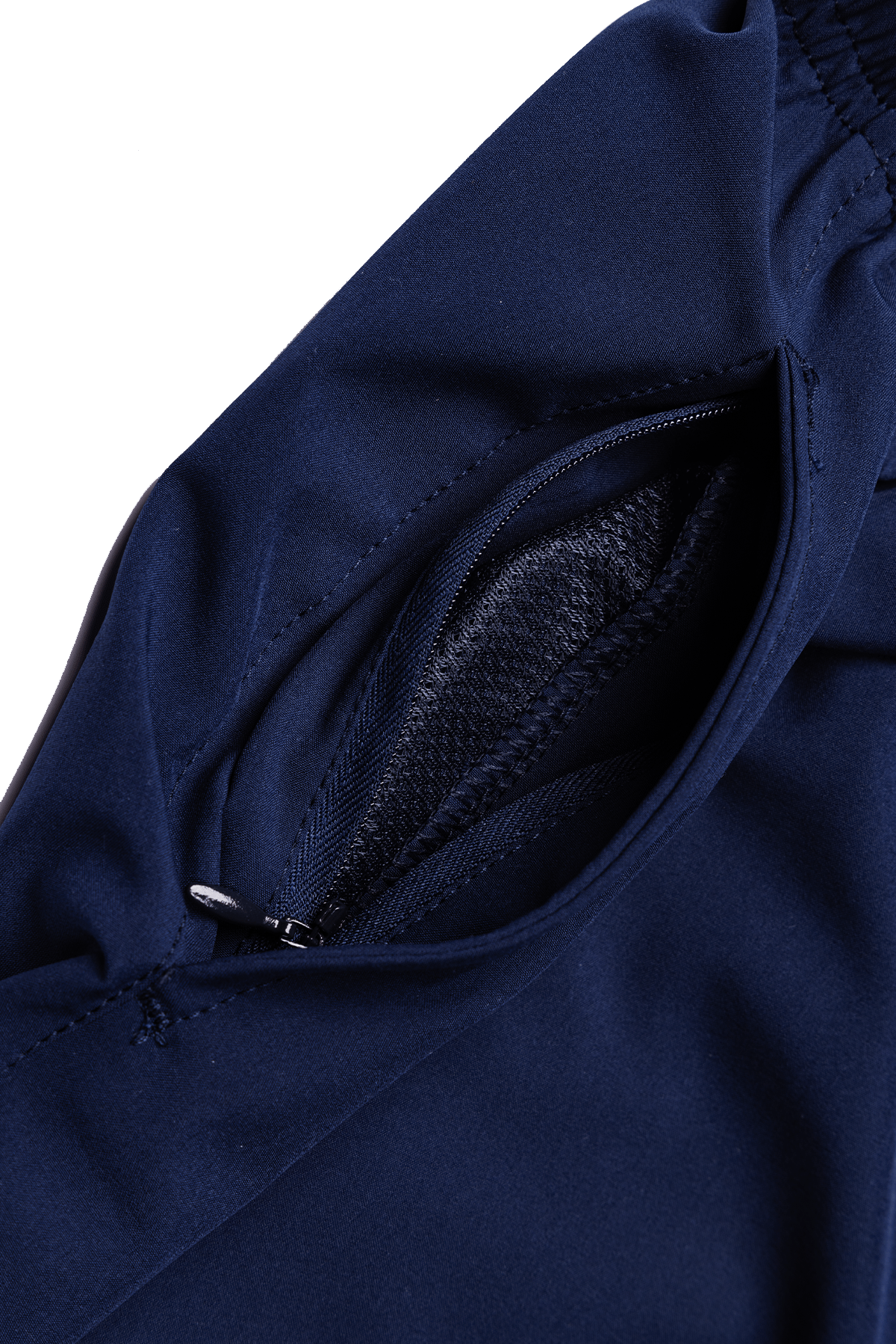 BOATHOUSE Women's Journey Shorts 2.0 - Image 6